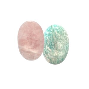 Sternzeichen Handschmeichler aus verschiedenen Edelsteinen, oval geschliffen