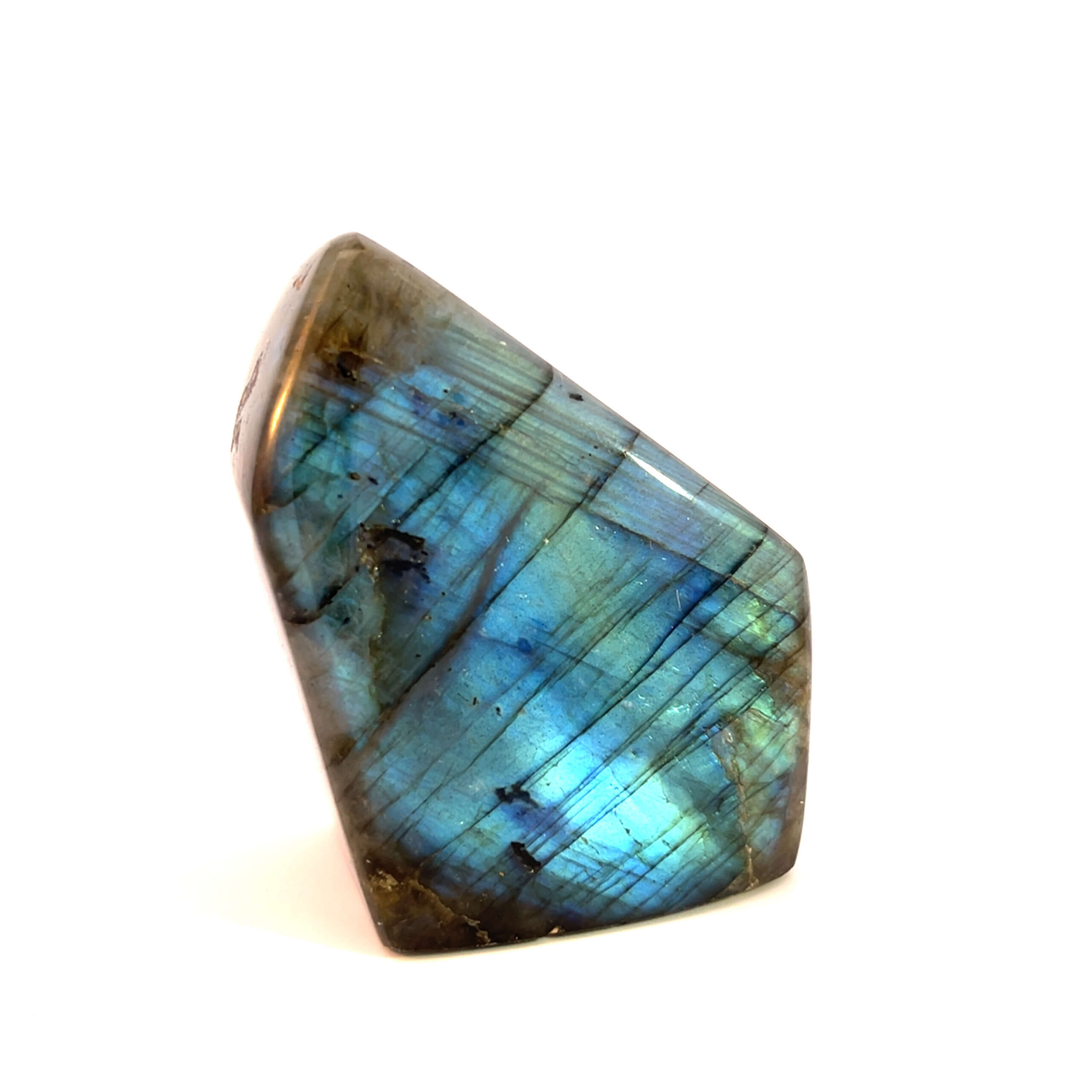 Labradorit Freiform aus Madagaskar mit schillernden Farben – poliert