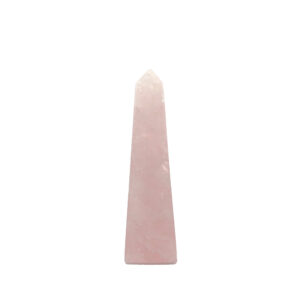 Rosenquarz Obelisk – 4-seitiger polierter Naturstein in Turmform mit zarter rosa Farbe.